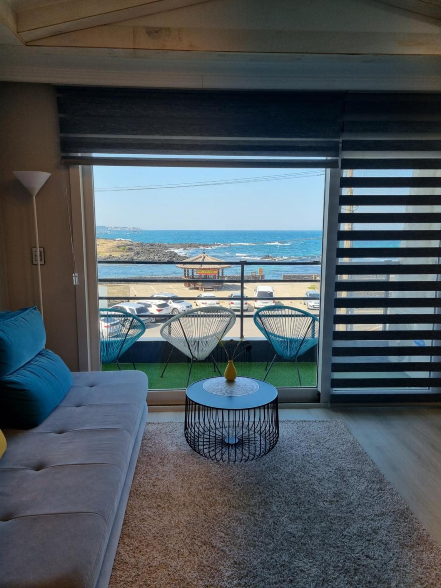 Pension Haneul Tari Чеджудо Экстерьер фото