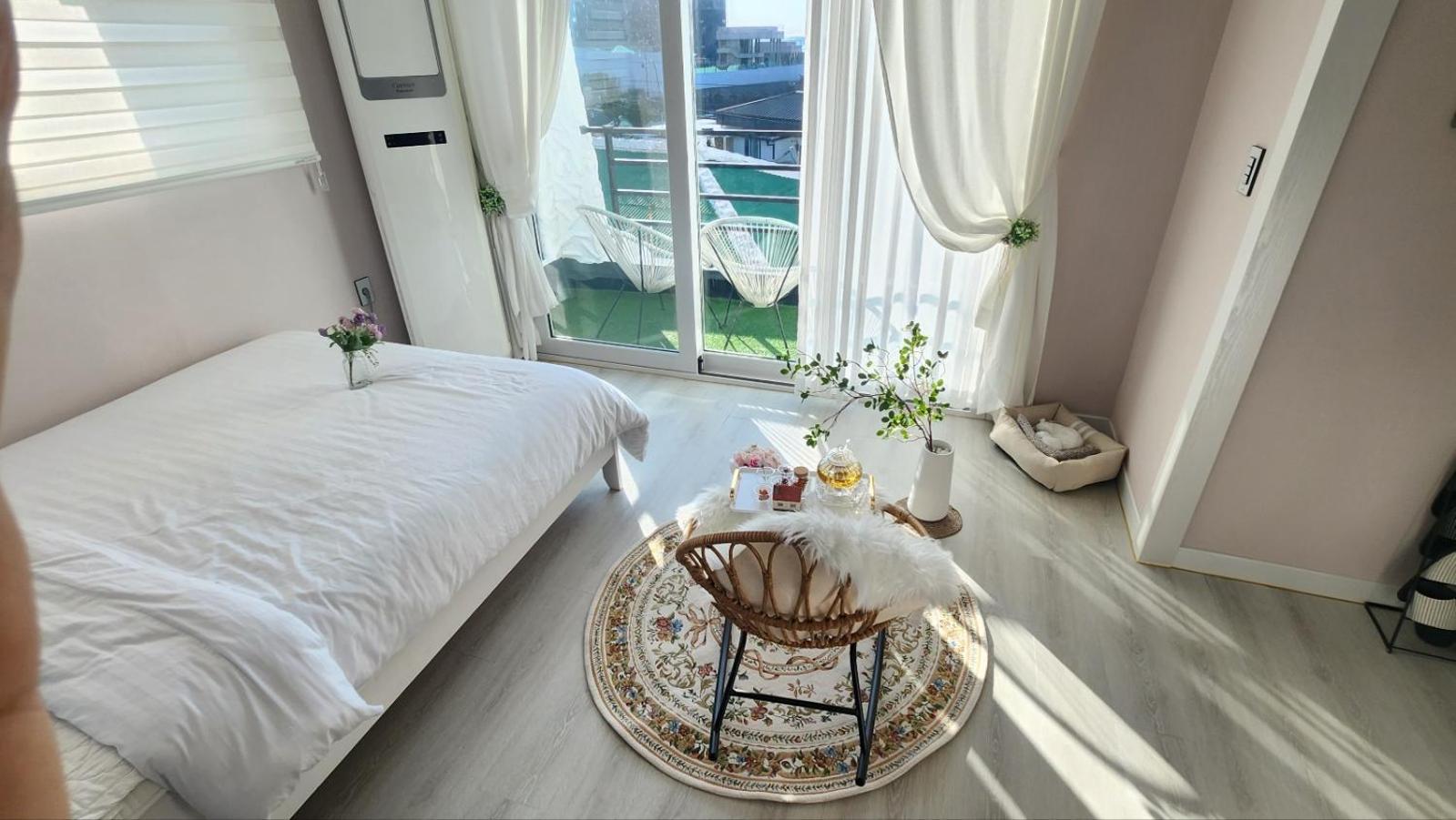 Pension Haneul Tari Чеджудо Экстерьер фото